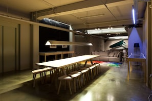 Banquet hall
