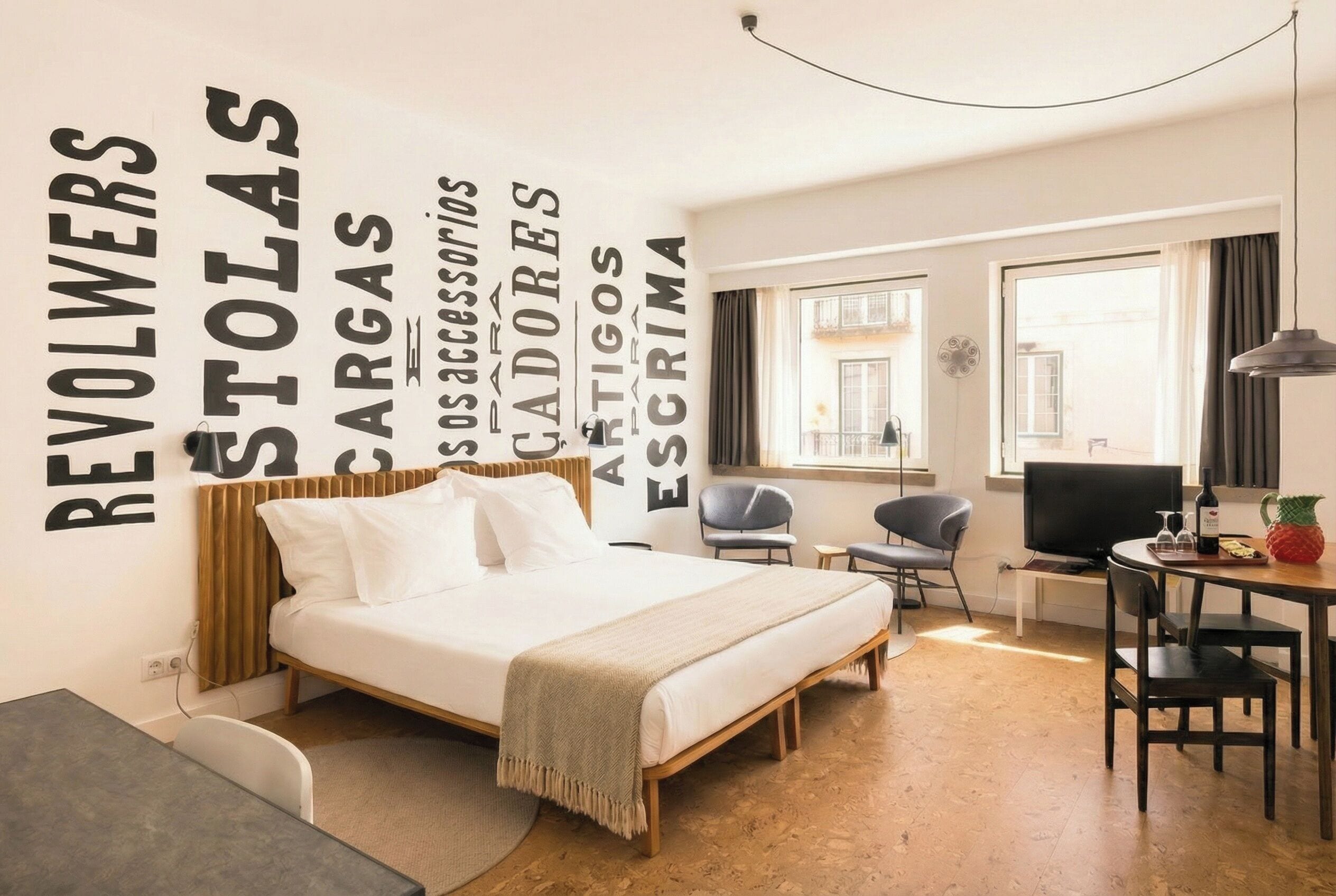 Studio | In-room safe, individually decorated, individually furnished, desk