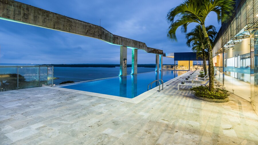 Cosmos Pacifico Hotel