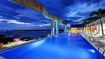 Outdoor pool, open 10:00 AM to 8:00 PM, sun loungers