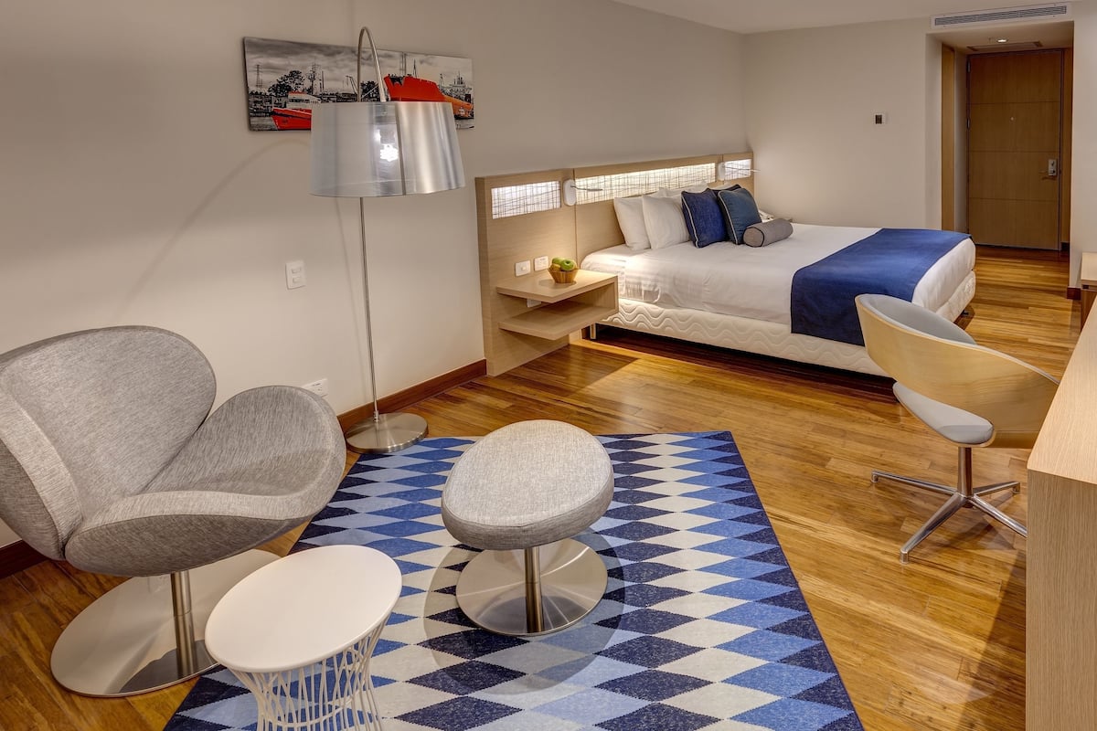 superior room | minibar, in-room safe, desk, soundproofing