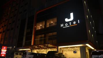 Front of property - evening/night