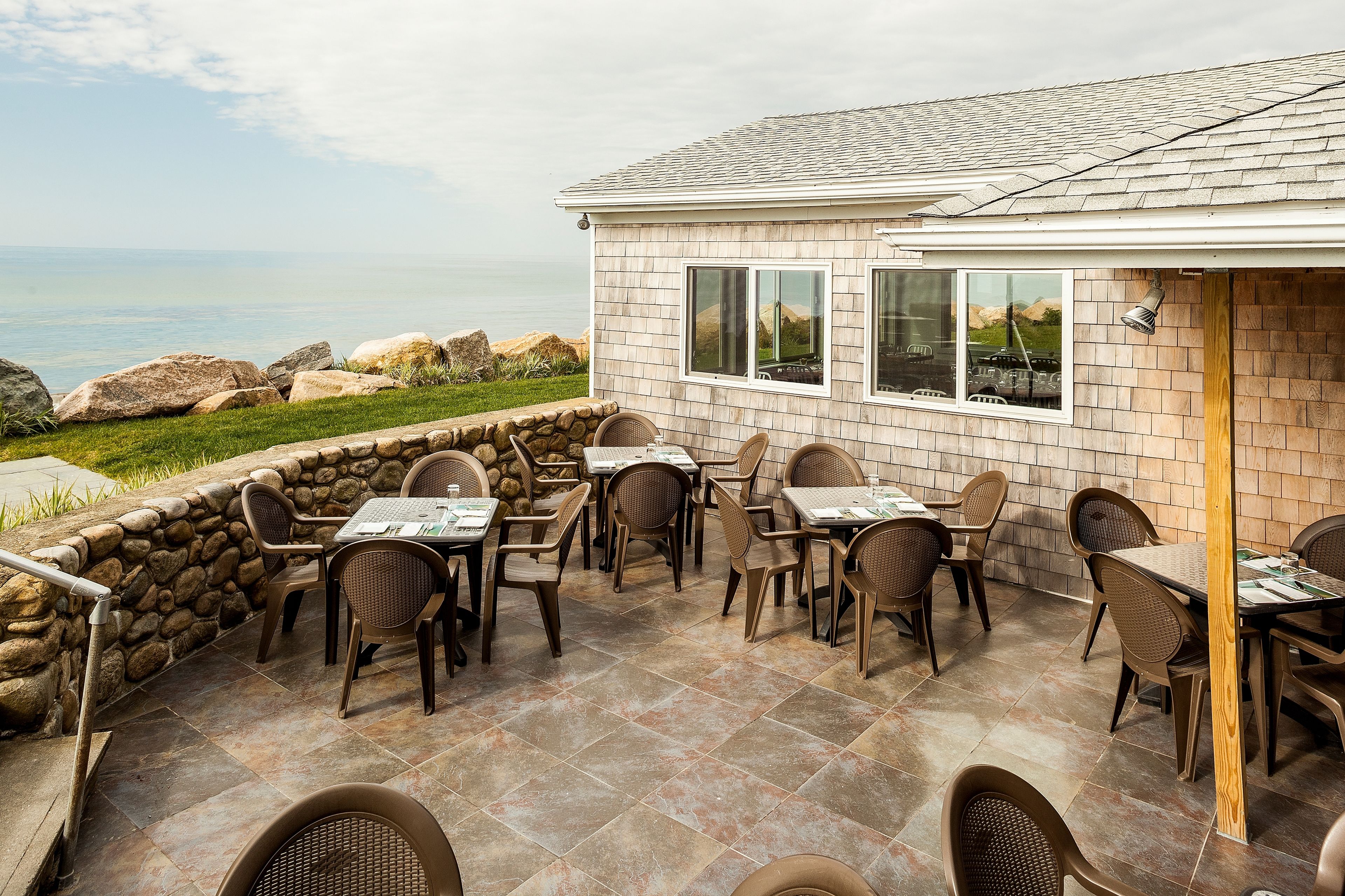 10 Best Beachfront Hotels Near Narragansett, Rhode Island Trip101