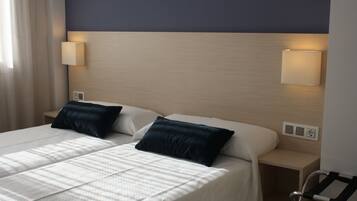 In-room safe, individually decorated, individually furnished, desk