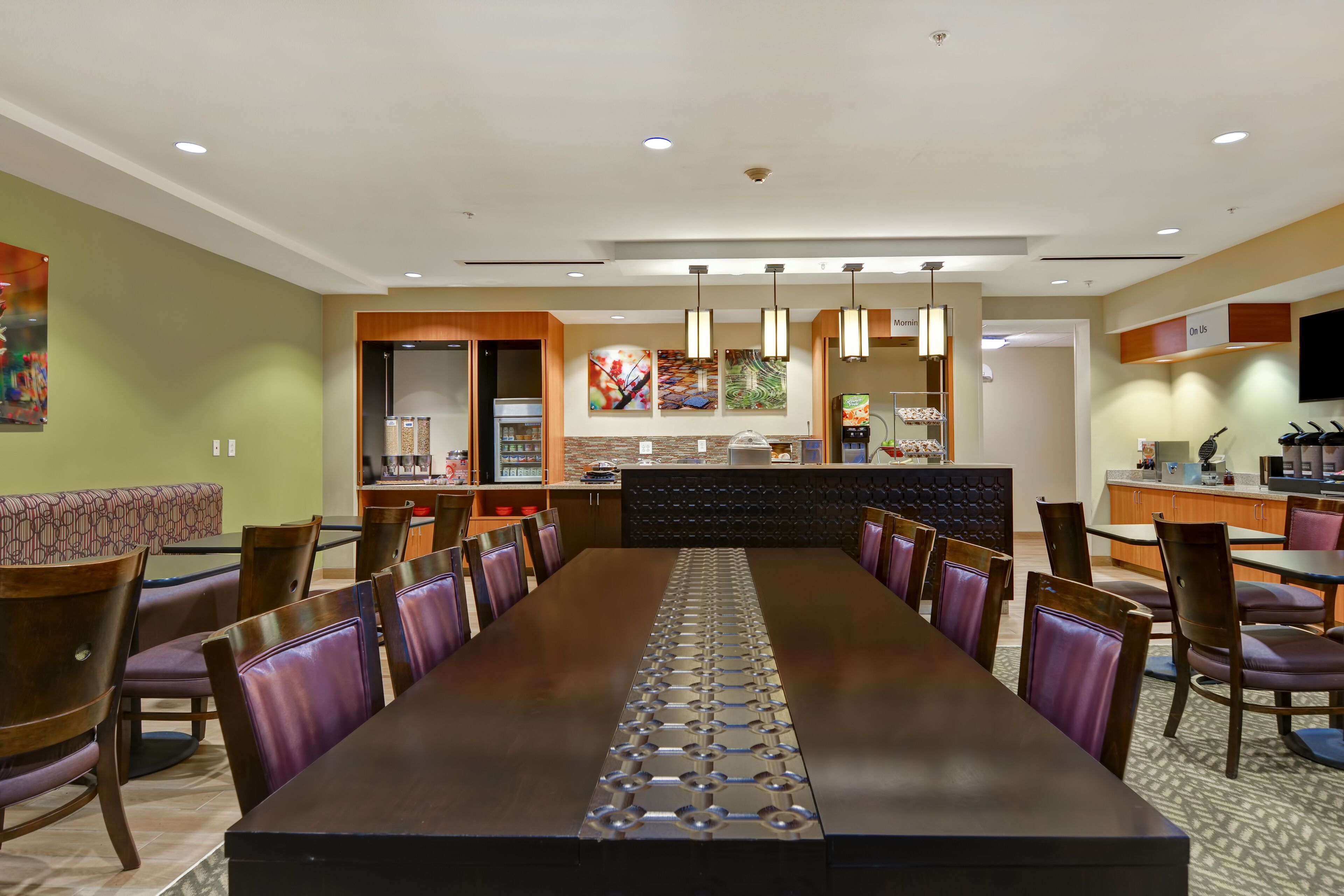 Gratis frukostbuffé varje dag 