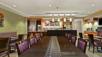 Desayuno buffet incluido todos los días