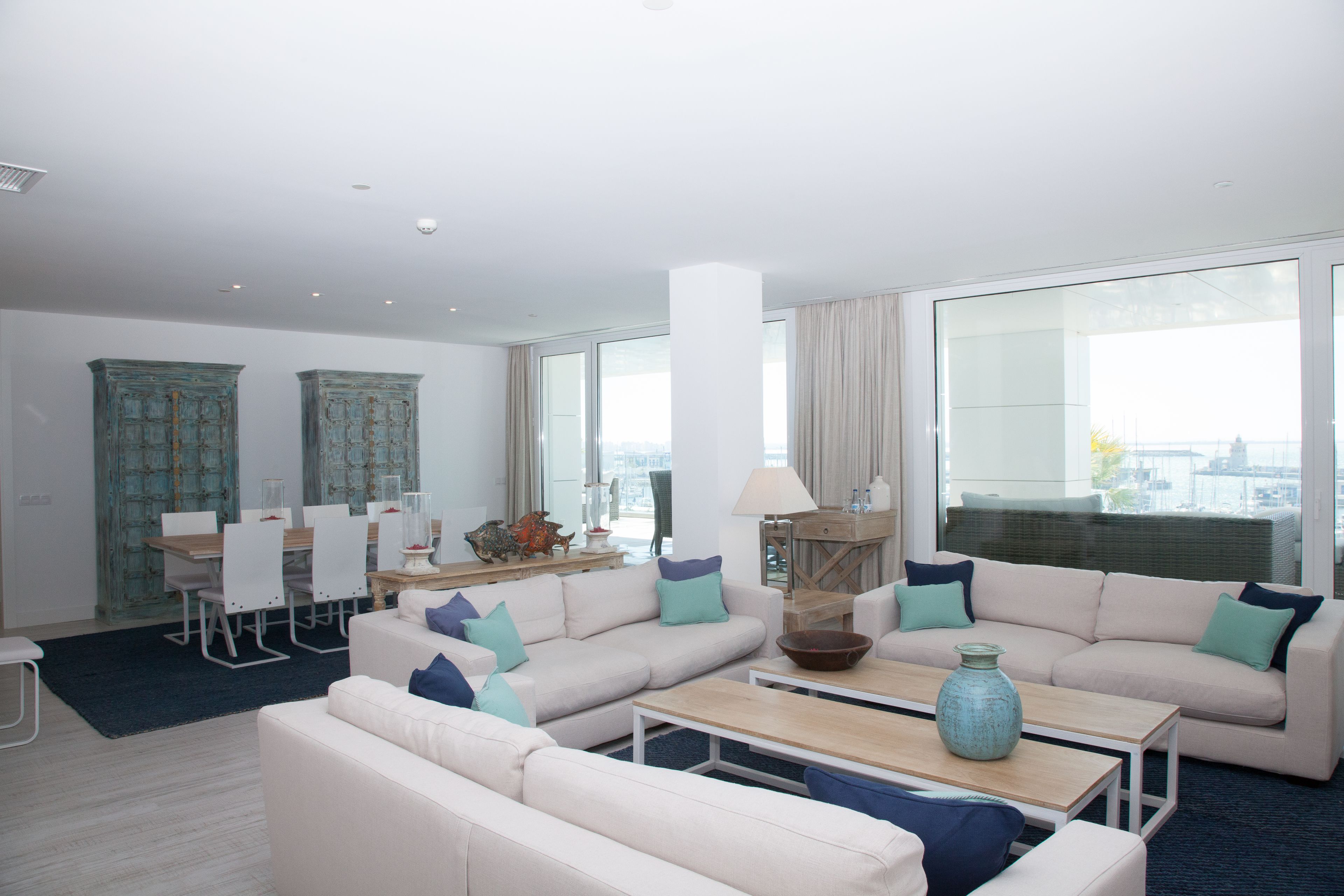 apartment, 3 bedrooms, ocean view | living room | 32-inch lcd tv with digital channels, tv