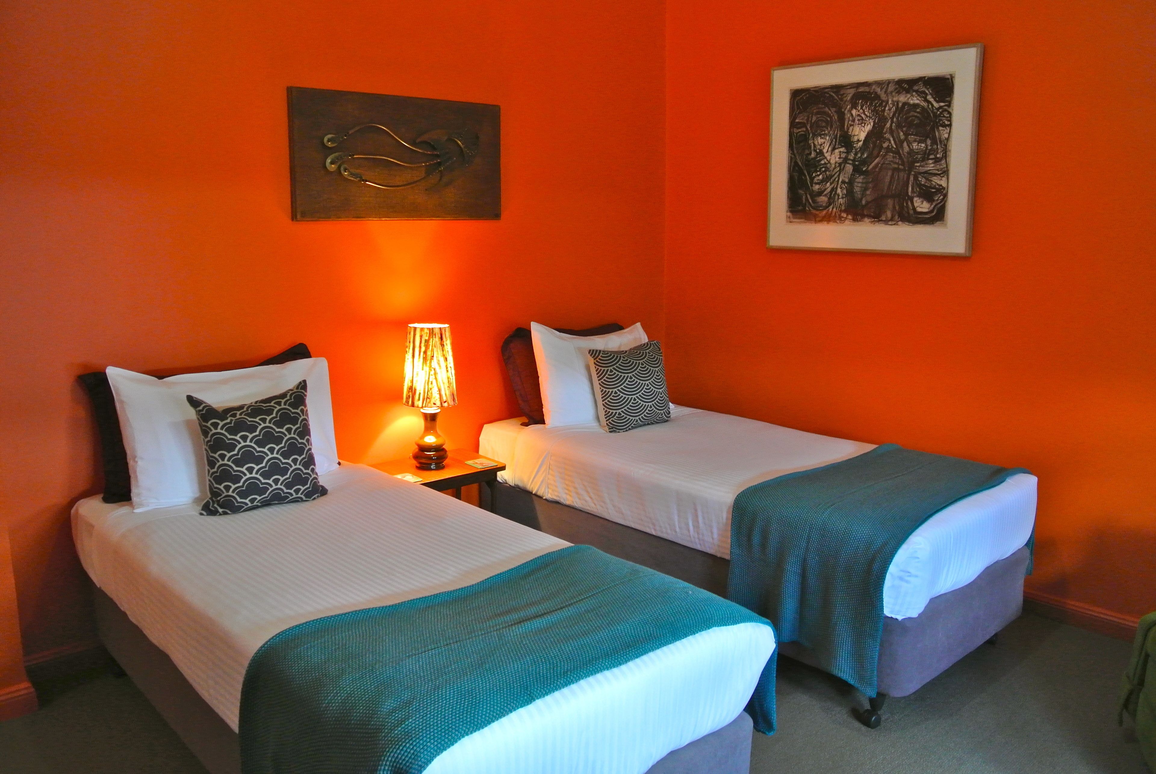 twin room | premium bedding, free wifi, bed sheets