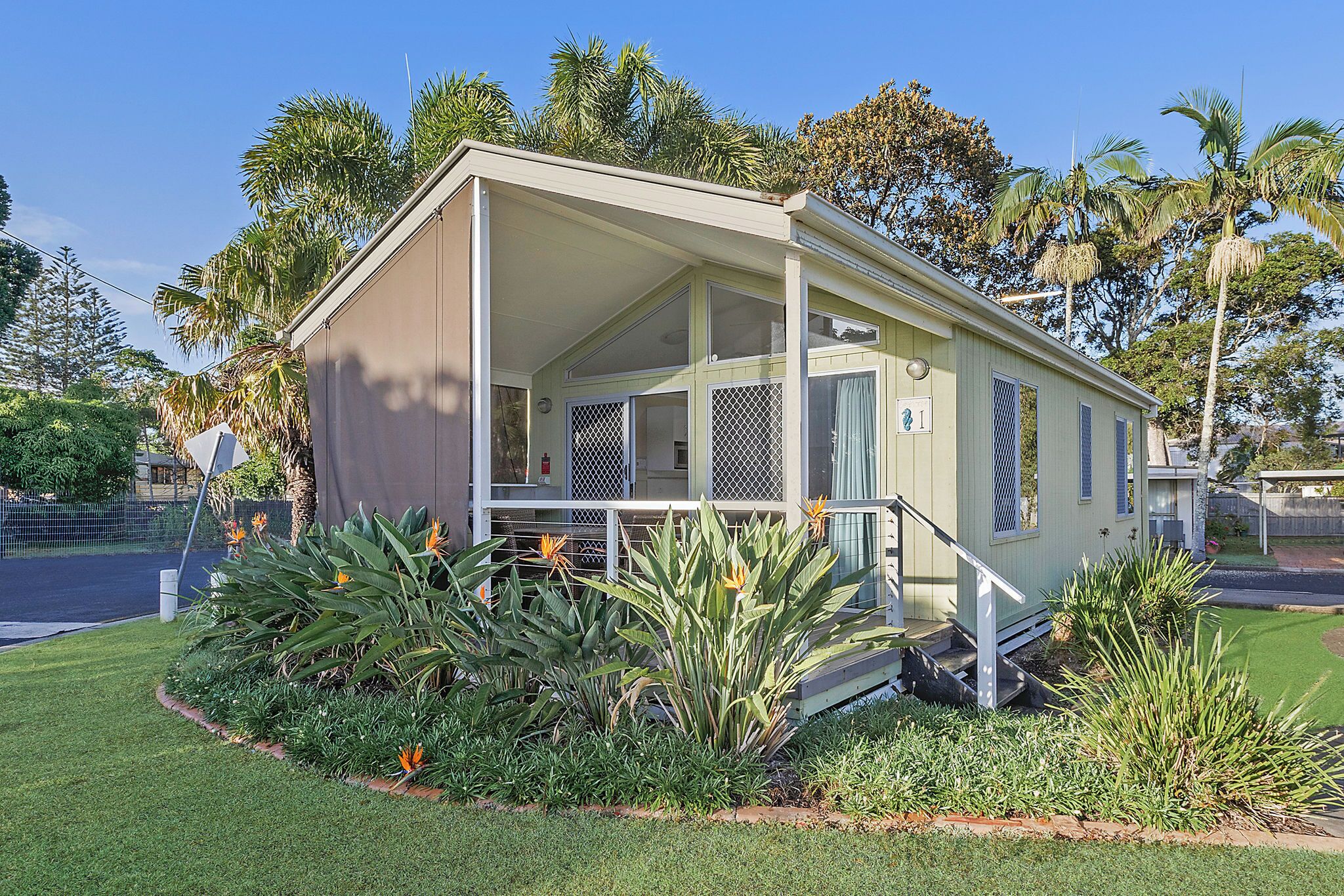 Deluxe Cabin - Sleeps 5