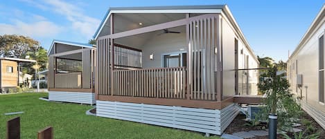 Stuga Premium (Sleeps 4) | Terrass/Patio