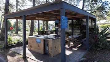 BBQ/picnic area