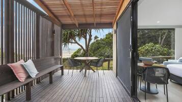 Superior Ocean View Studio - Sleeps 2 | Terrace/patio