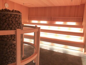Sauna - Capsule inn Osaka - Caters to Men (Osaka)