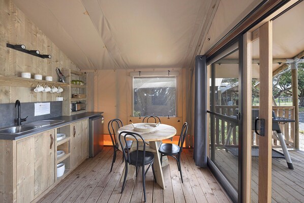 Glamping Tent - Sleeps 4 | Private kitchen | Fridge, microwave, stovetop, electric kettle