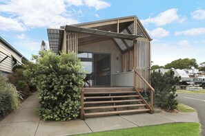 Fer et planche à repasser, Wi-Fi gratuit, draps fournis