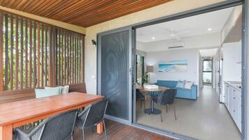 Cabane Premium (- Sleeps 5) | Terrasse/Patio