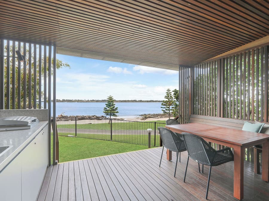 Premium Cabin - Sleeps 5 | Balcony view