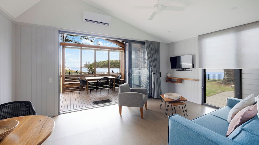 リフレクションズ エバンズヘッド - ホリデーパーク