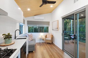 Televisión LCD, reproductor de DVD