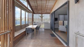 Premium Villa - Sleeps 4 - Accessible | Terrace/patio