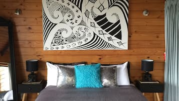 Chalet (Camellia) | Minibar, individually decorated, individually furnished, free WiFi