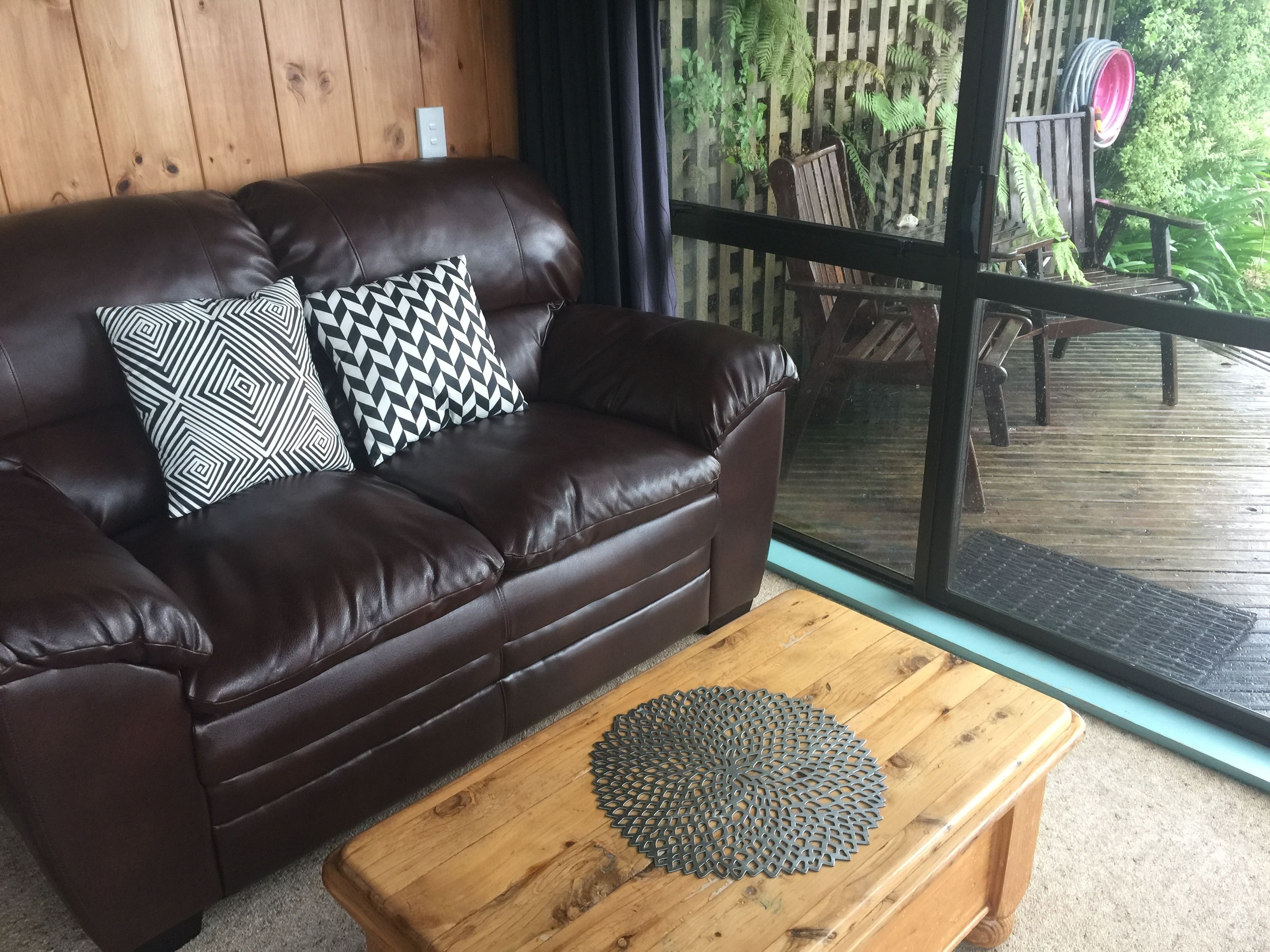 Chalet (Kauri) | Living area