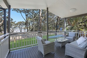 Premium Cabin - Sleeps 5 | Water view - Reflections Moonee Beach - Holiday Park (Moonee Beach)