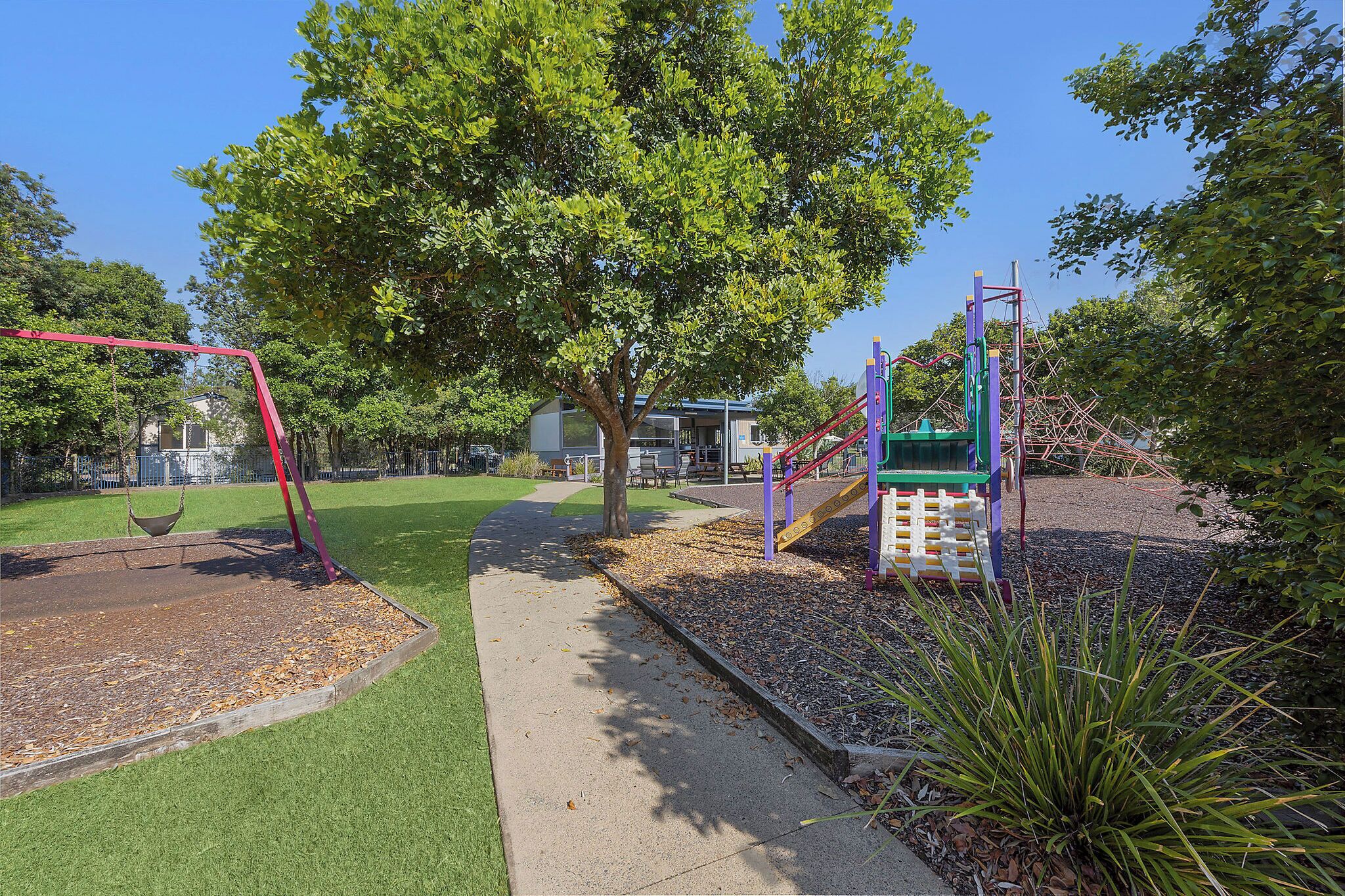 Children’s play area – outdoor