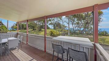 Deluxe Cabin - Sleeps 5 - Dog Friendly | Balcony view