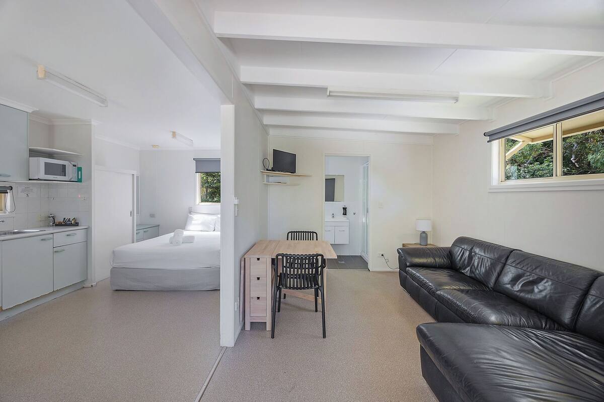 經濟小屋 (- Sleeps 4 - Dog Friendly) | 1 間臥室、遮光布/窗簾、熨斗/熨衣板、床單