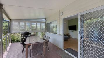 Superior Cabin - Sleeps 6 | Terrace/patio