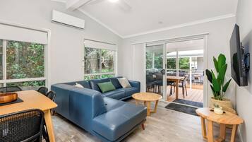 Deluxe-Ferienhütte (- Sleeps 6) | Wohnbereich