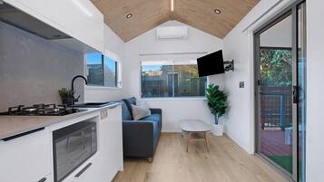 Premium-Studio (Tiny Home - Sleeps 2) | Eigene Küche