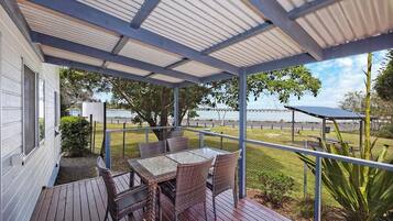 Superior Villa - Sleeps 5 | Terrace/patio