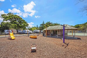 Children’s play area – outdoor