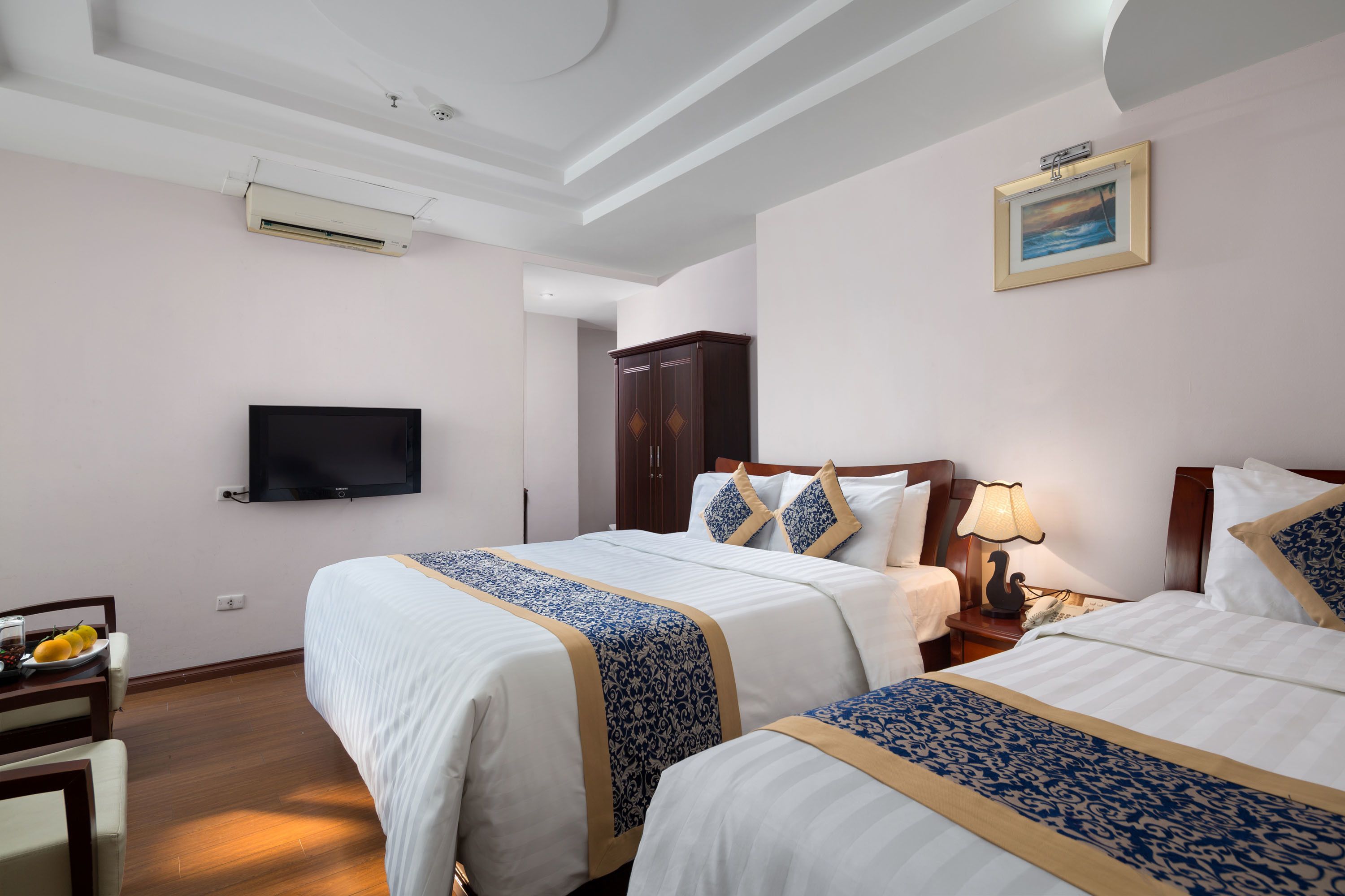 Foto - Lakeside Palace Hotel