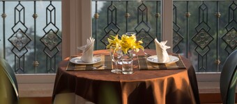 Lakeside Palace Hotel