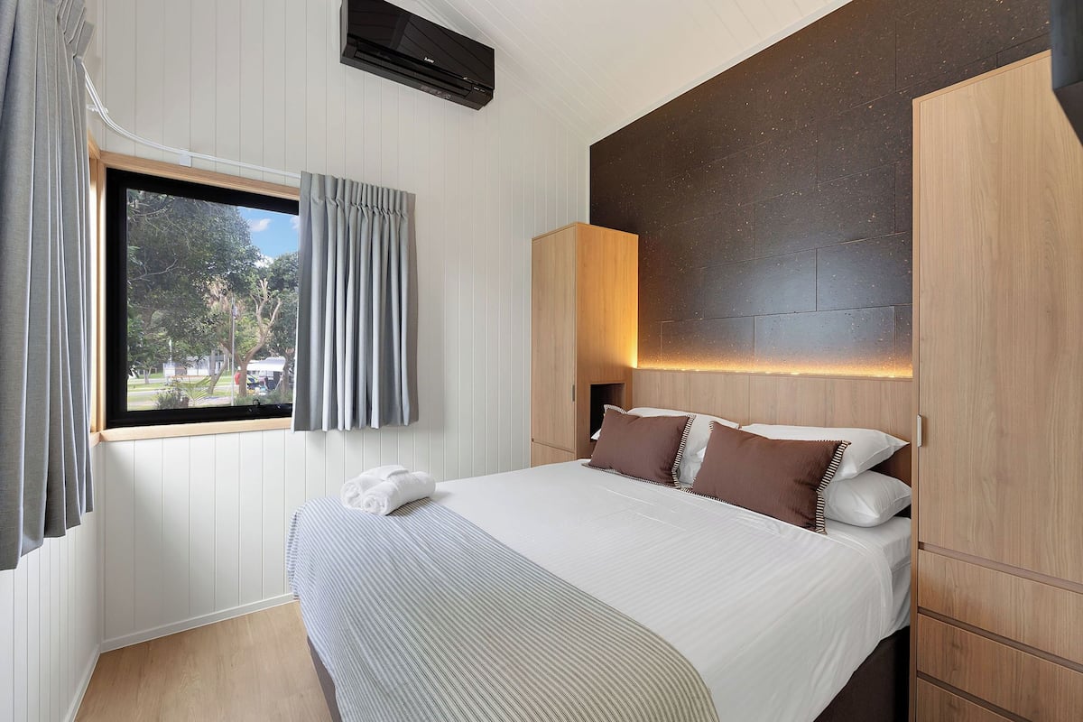 Bungalow, Balcony | Individually furnished, free WiFi, bed sheets