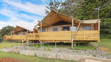 Safari Lodge - Sleeps 6