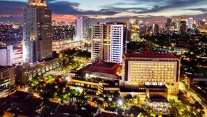 Front of property – evening/night - Hotel Bidakara Grand Pancoran Jakarta (Jakarta)