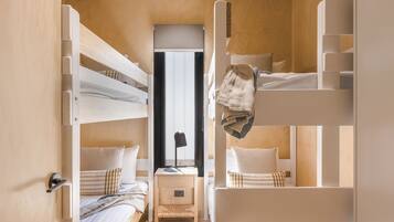 Superior Villa - Sleeps 6