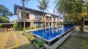 Exterior - Summer Hills Hotel (Bandung)