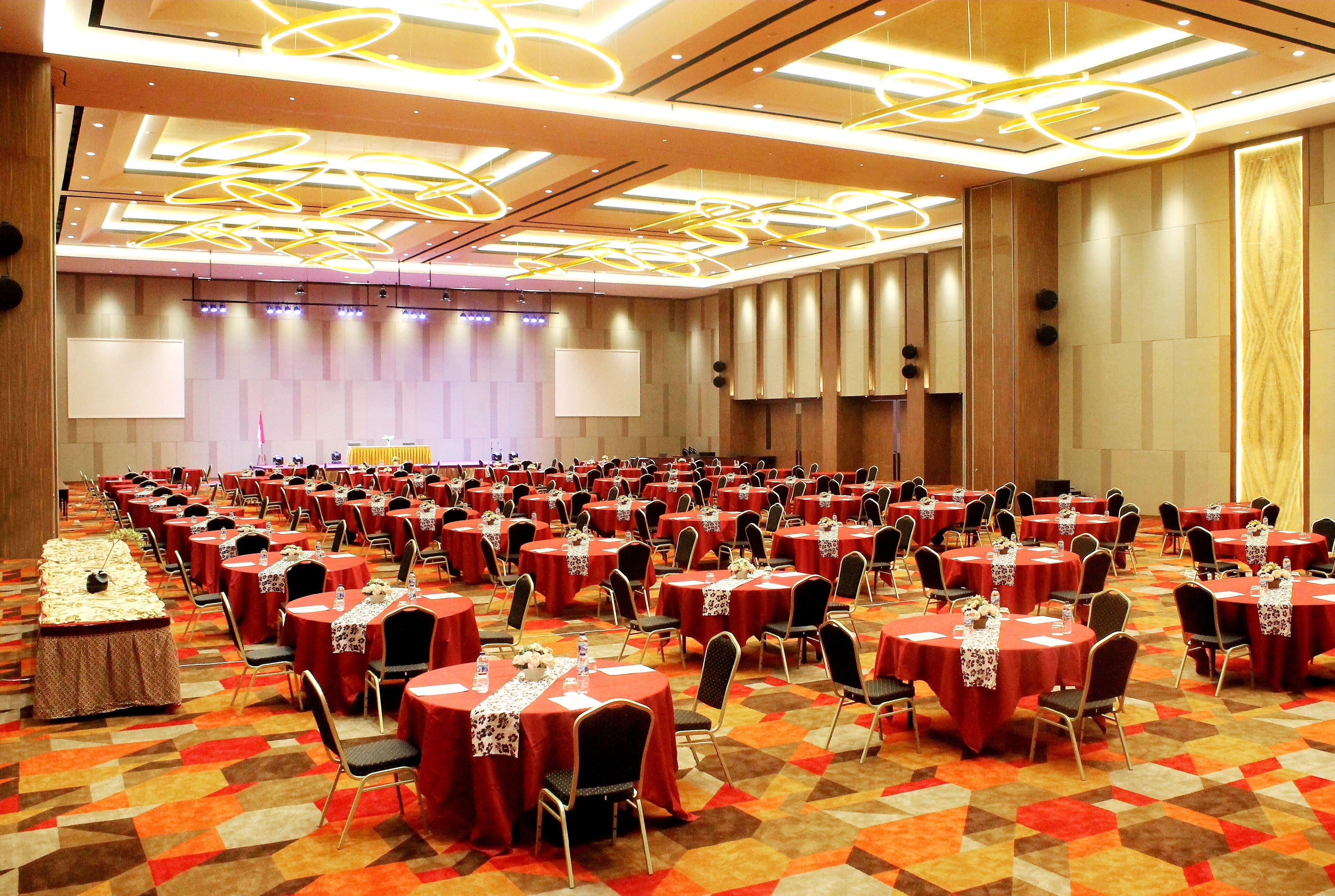 Photo - The Zhm Premiere Padang