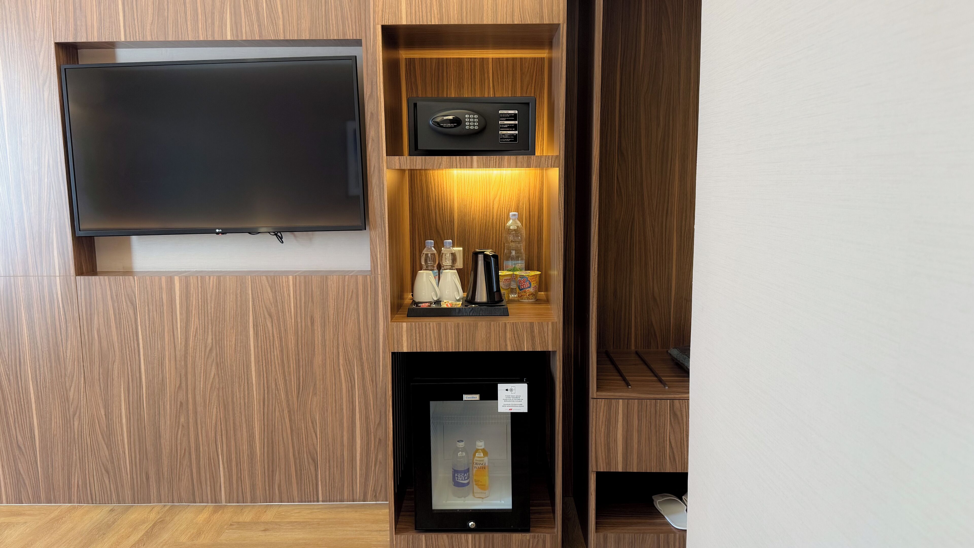 Foto - The ZHM Premiere Padang