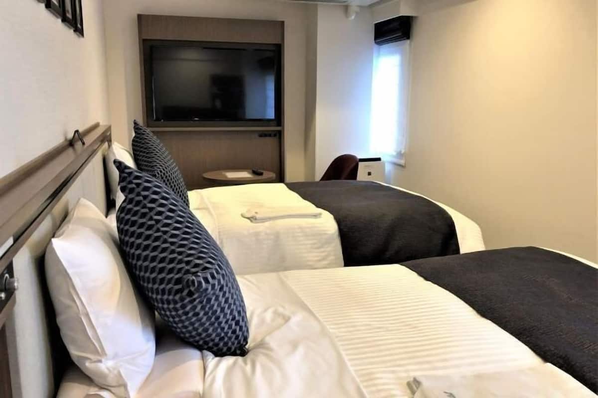 Escrivaninha, Wi-Fi de cortesia, roupa de cama