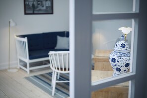 Suite in Plesner Building