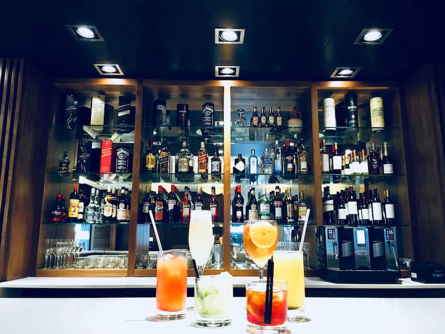 Bar (in der Unterkunft)