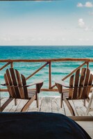 Superior Room, 1 King Bed, Ocean View | Terrace/patio