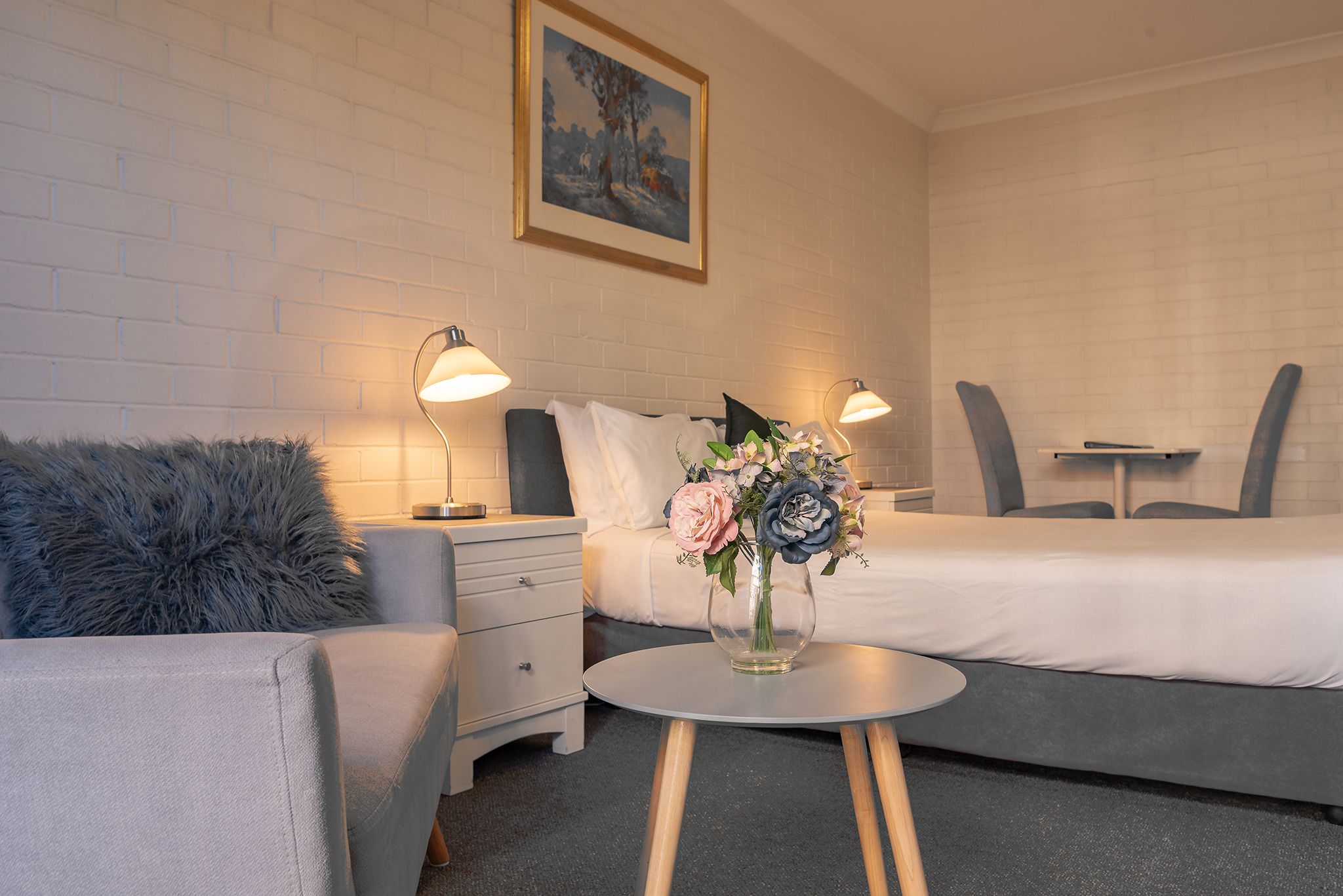 迷你吧、客房內保險箱、書桌、熨斗/熨衣板