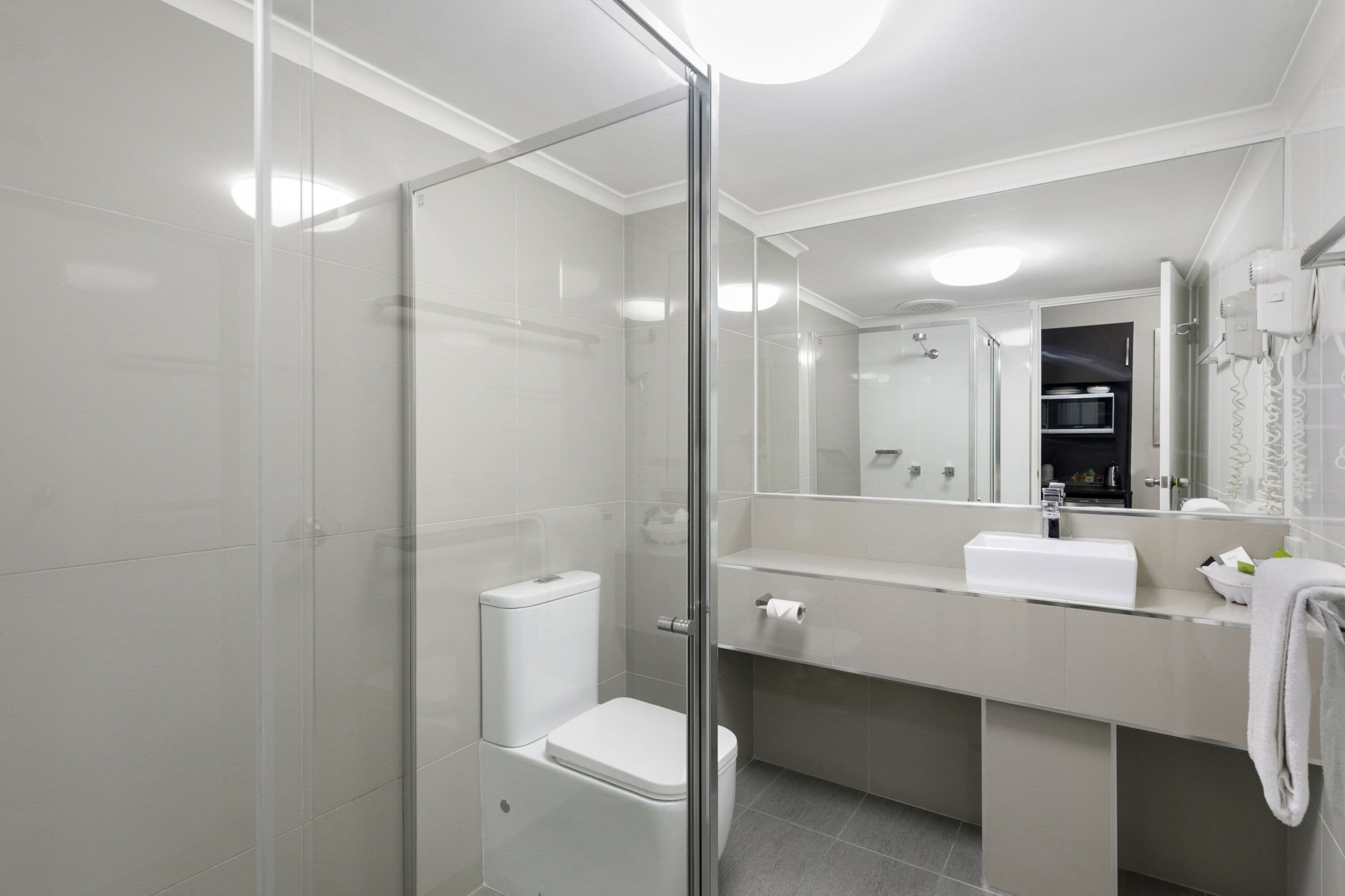 shower, free toiletries, hair dryer, slippers